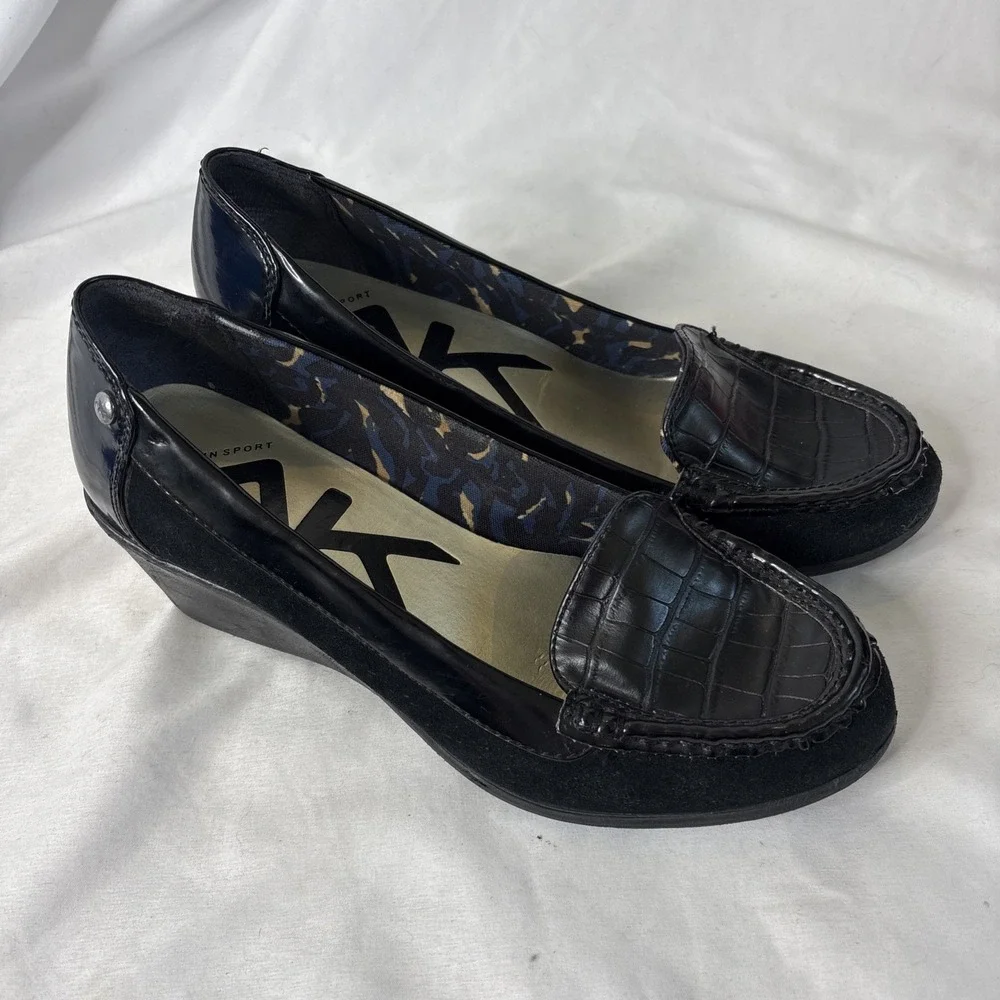 Anne Klein AKfadila Black Wedge Loafers 8.5 M Croc-Embossed Vamp 90s Preppy Shoe